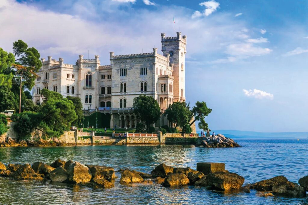 Castello sul Mare - Trieste